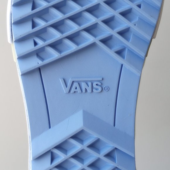 Vans Women's Sk8-Hi Tapered Stacked / Platform UV Ink Sunwaves Canvas Sneaker - Picture 14 of 15